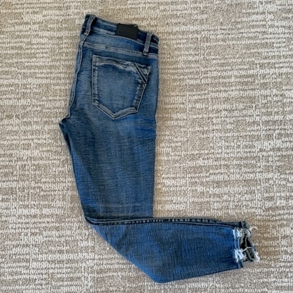 Buckle Black Fit No. 53 Ankle Skinny Stretch Jean - Picture 1 of 8